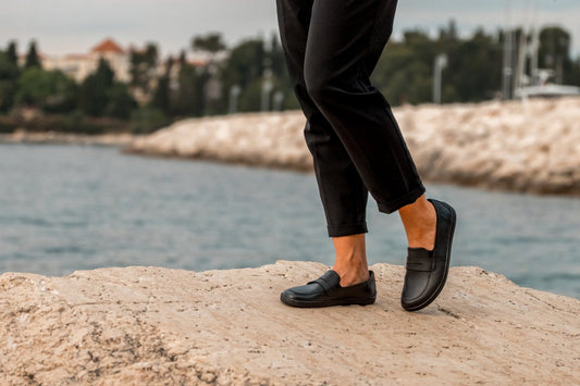 Barefoot mokasīni Buena (pilnībā melni)