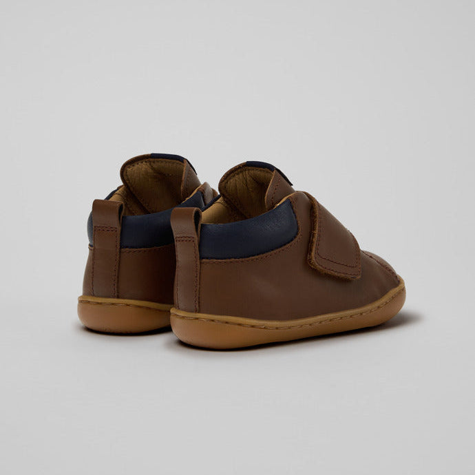 Camper Peu Cami bērnu puszābaki, skats no aizmugures / Camper Peu Cami kids' ankle boots, rear view