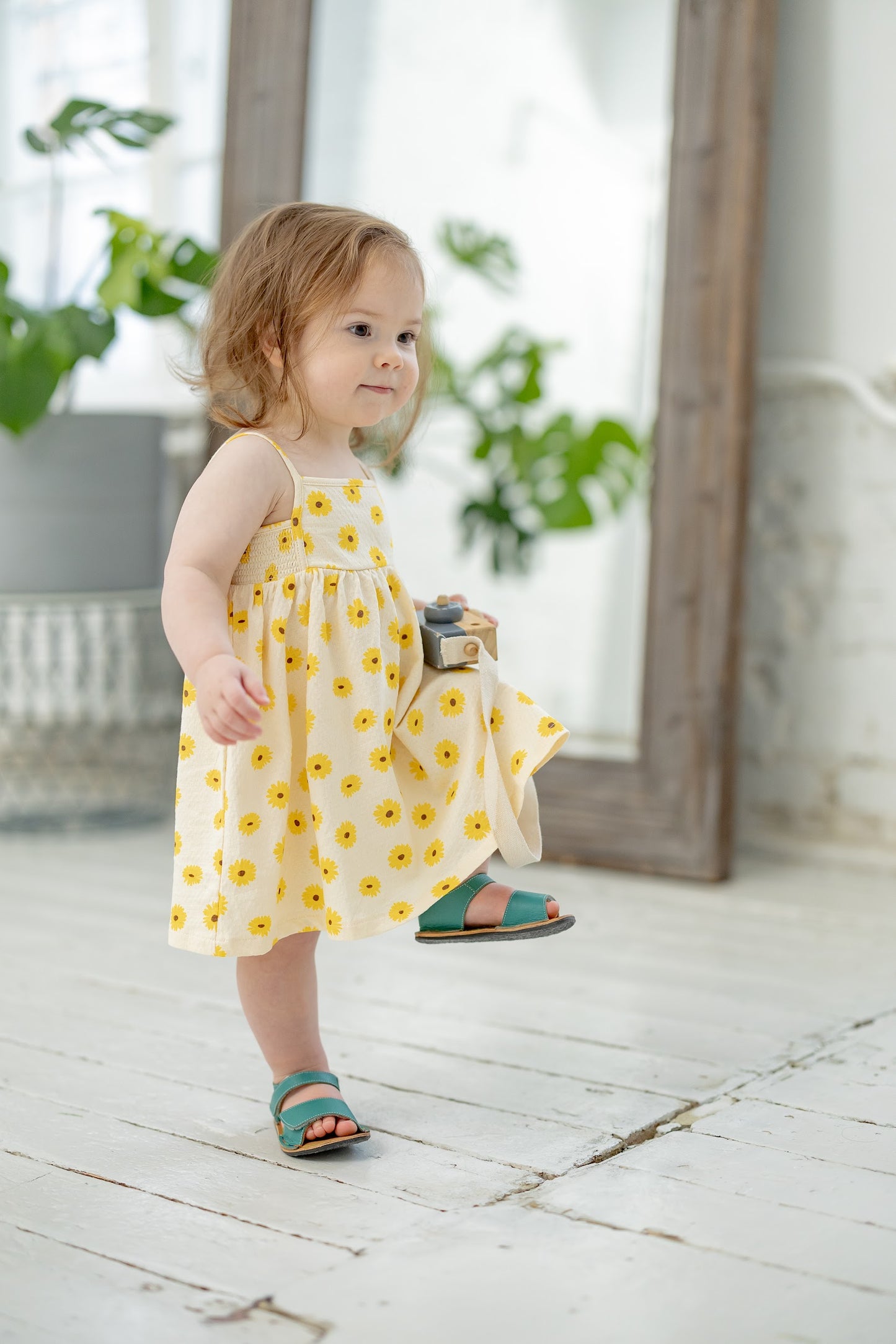 Barefoot Leather Sandals for Kids "Sparrow" (teal)