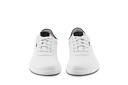 Royale Sneakers (black & white)