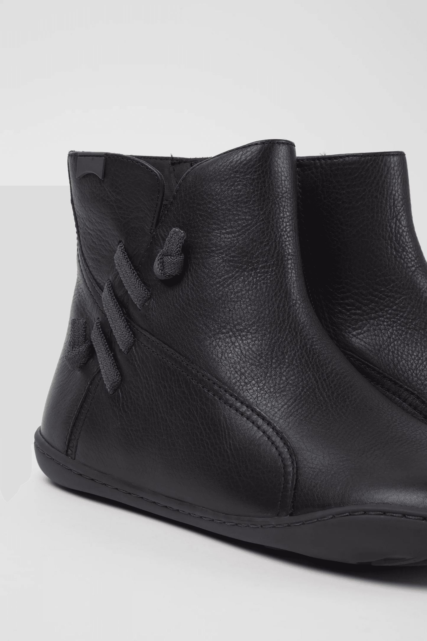 Peu Womens ankle boots (black)