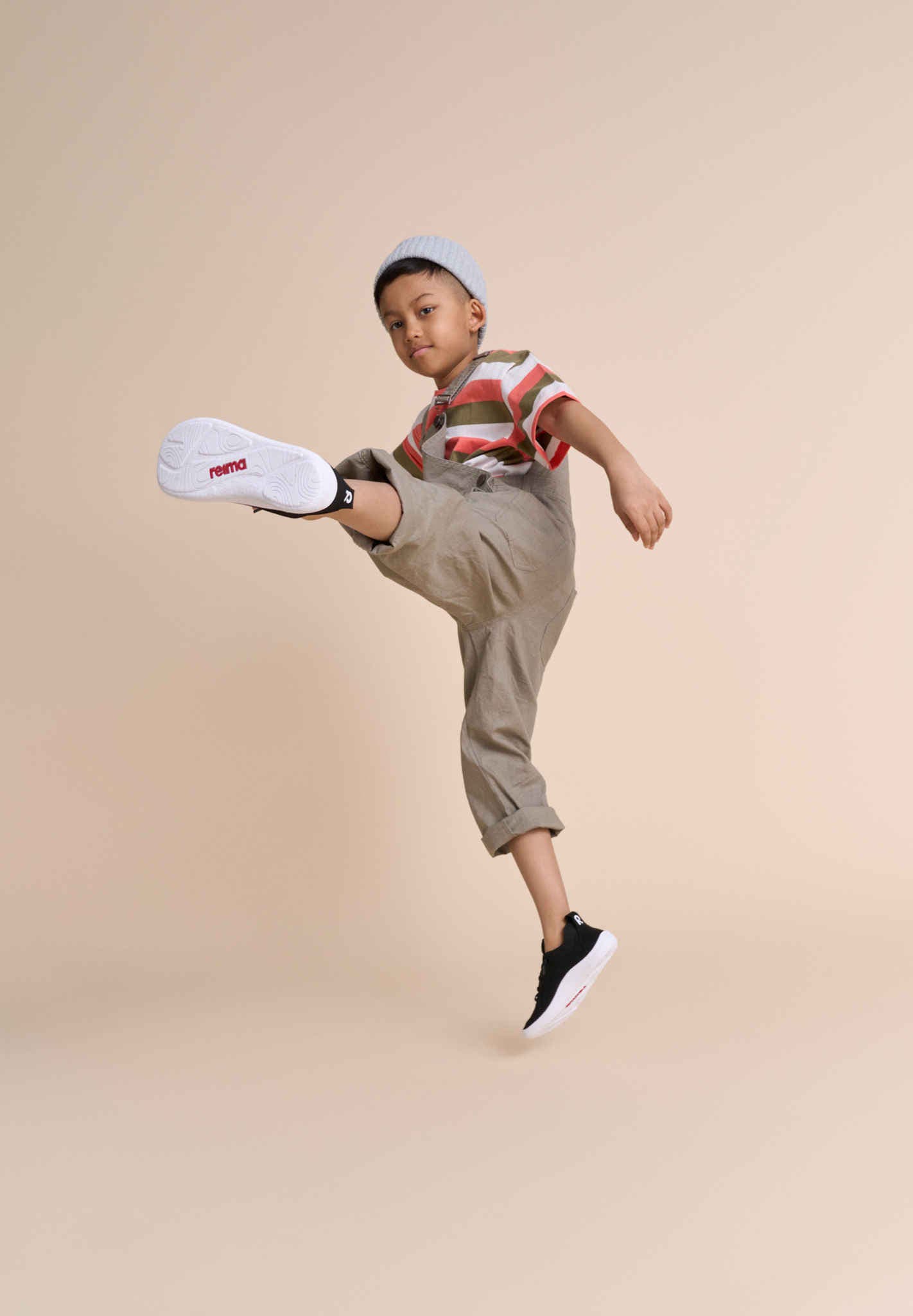 Astelu Kids Shoes (black)