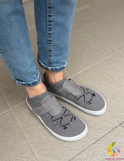 Froddo Light Sandal bērnu sandales pelēkas, dzīvesstila attēls