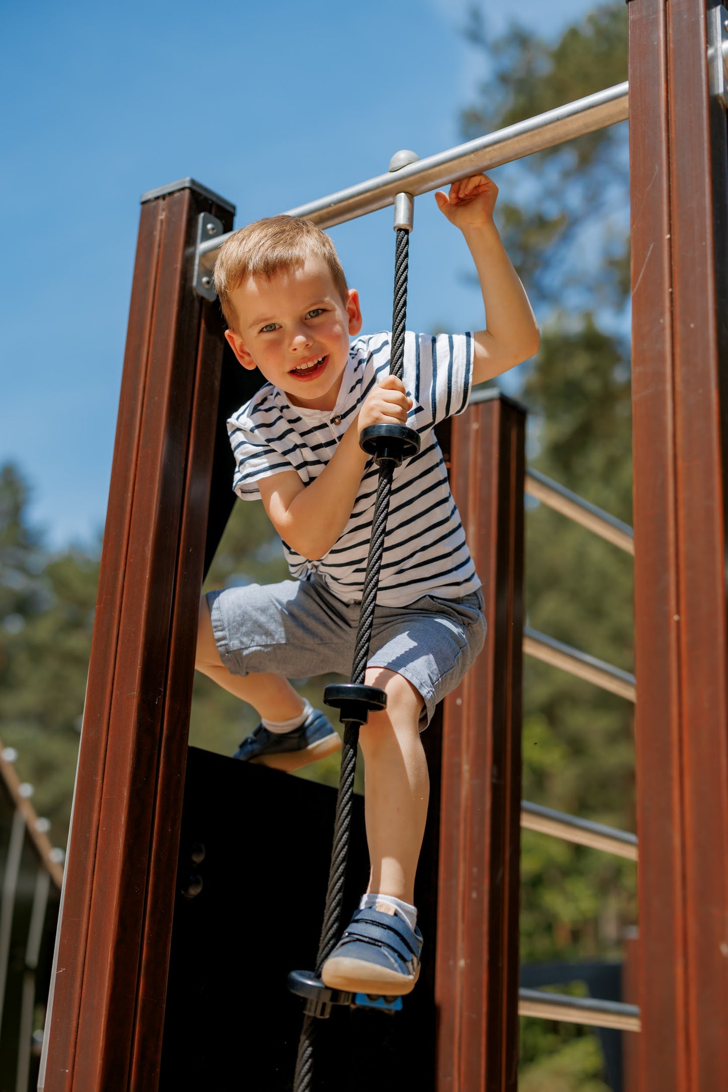 Barefoot Sneakers for Kids "Woodpecker" (navy)