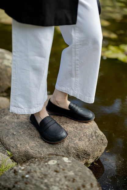 Women's Barefoot Leather Loafers "Dunlin" (black)