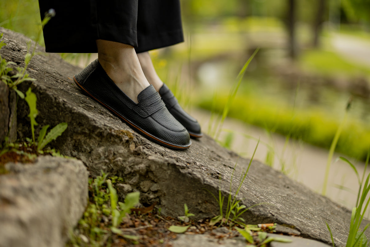 Women's Barefoot Leather Loafers "Dunlin" (black)