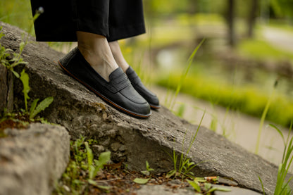 Women's Barefoot Leather Loafers "Dunlin" (black)