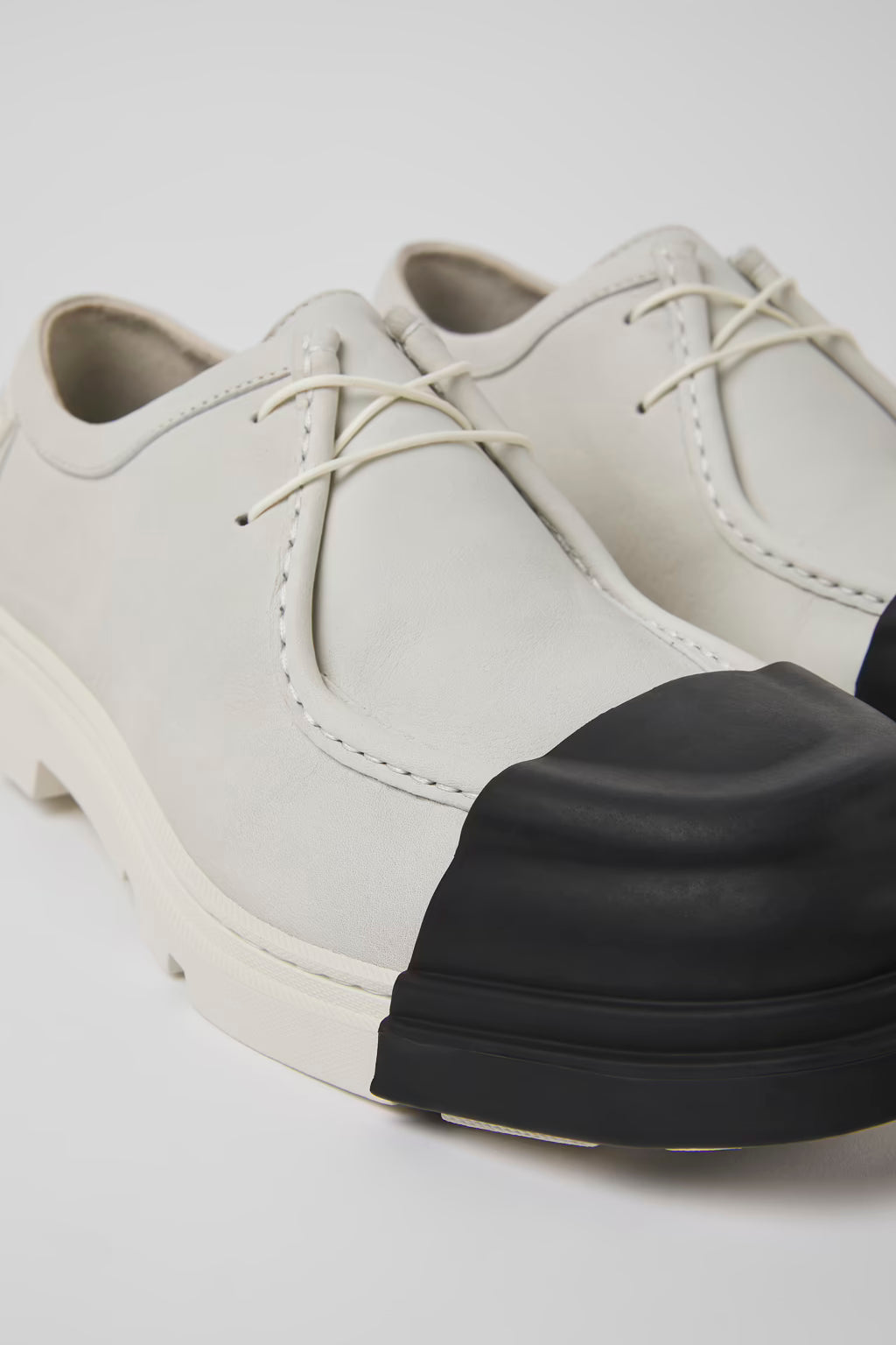 Junction Mens Shoes (white)