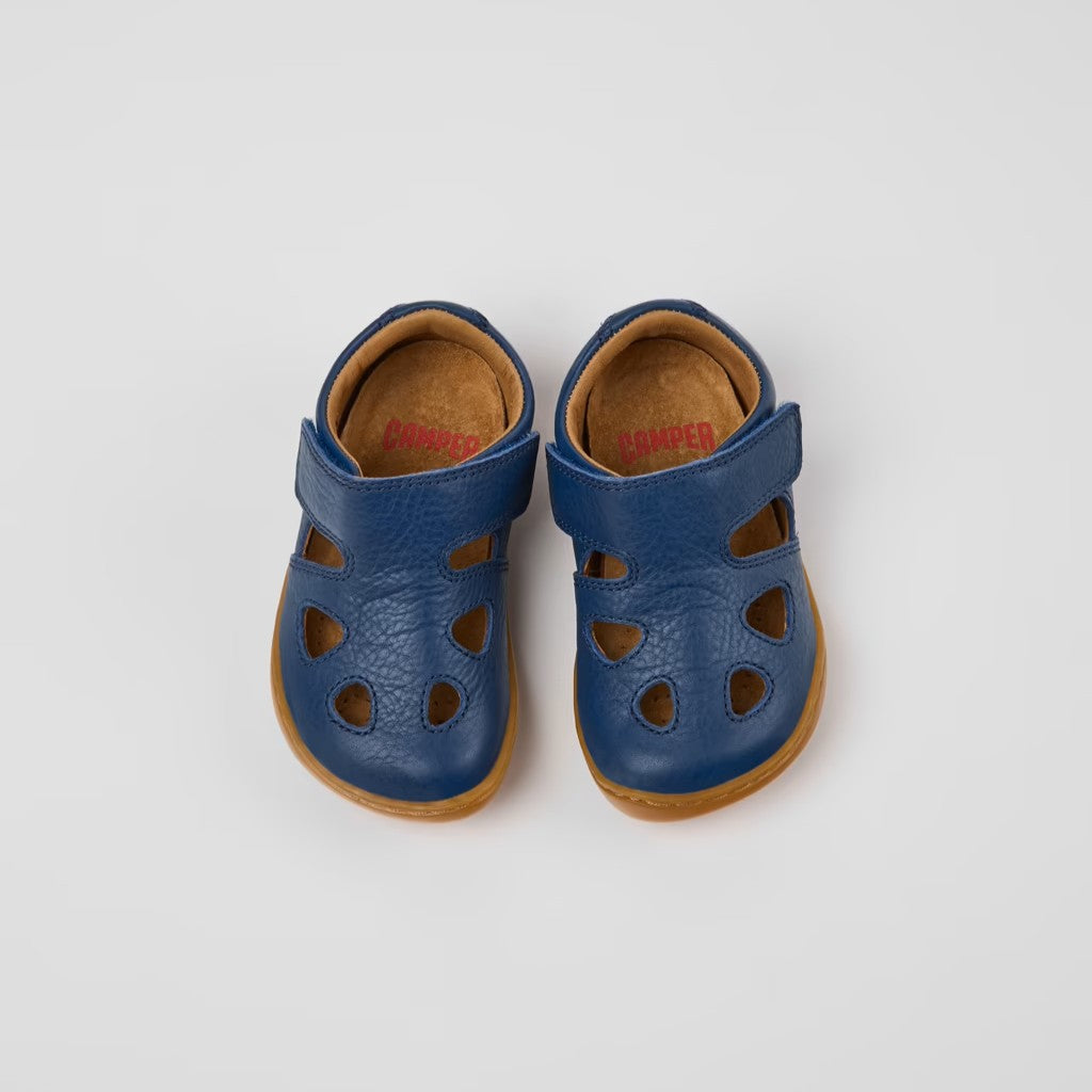 Peu Leather Closed Sandals for kids (blue)