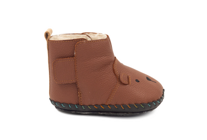 Barefoot Winter Booties For First-walker "Little Bear" (tan)