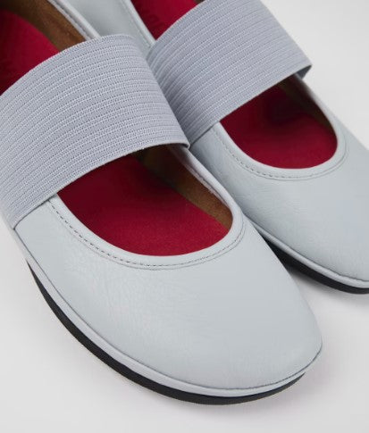 Right Shoes (grey)