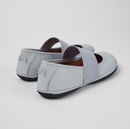 Right Shoes (grey)