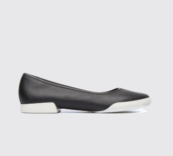 Camper Casi Casi Ballerinas (black/white)