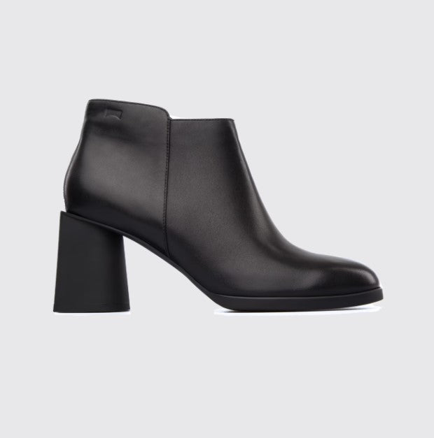 Camper Lea Boots (black)