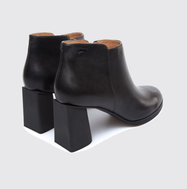 Camper Lea Boots (black)