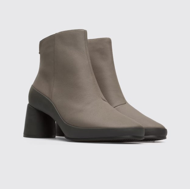 Camper Upright Boots (grey)