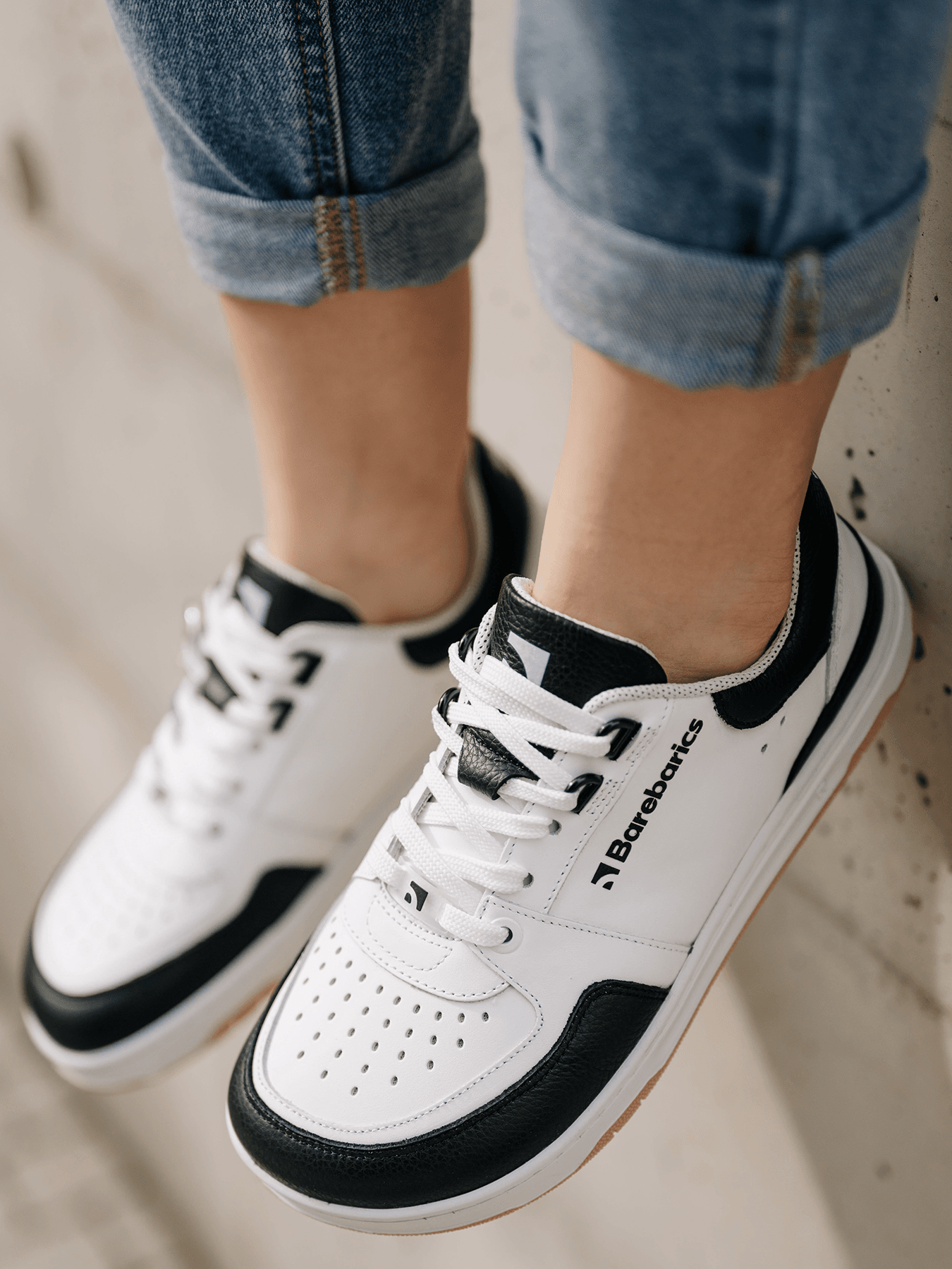 Barefoot Sneakers Wave (white & black)