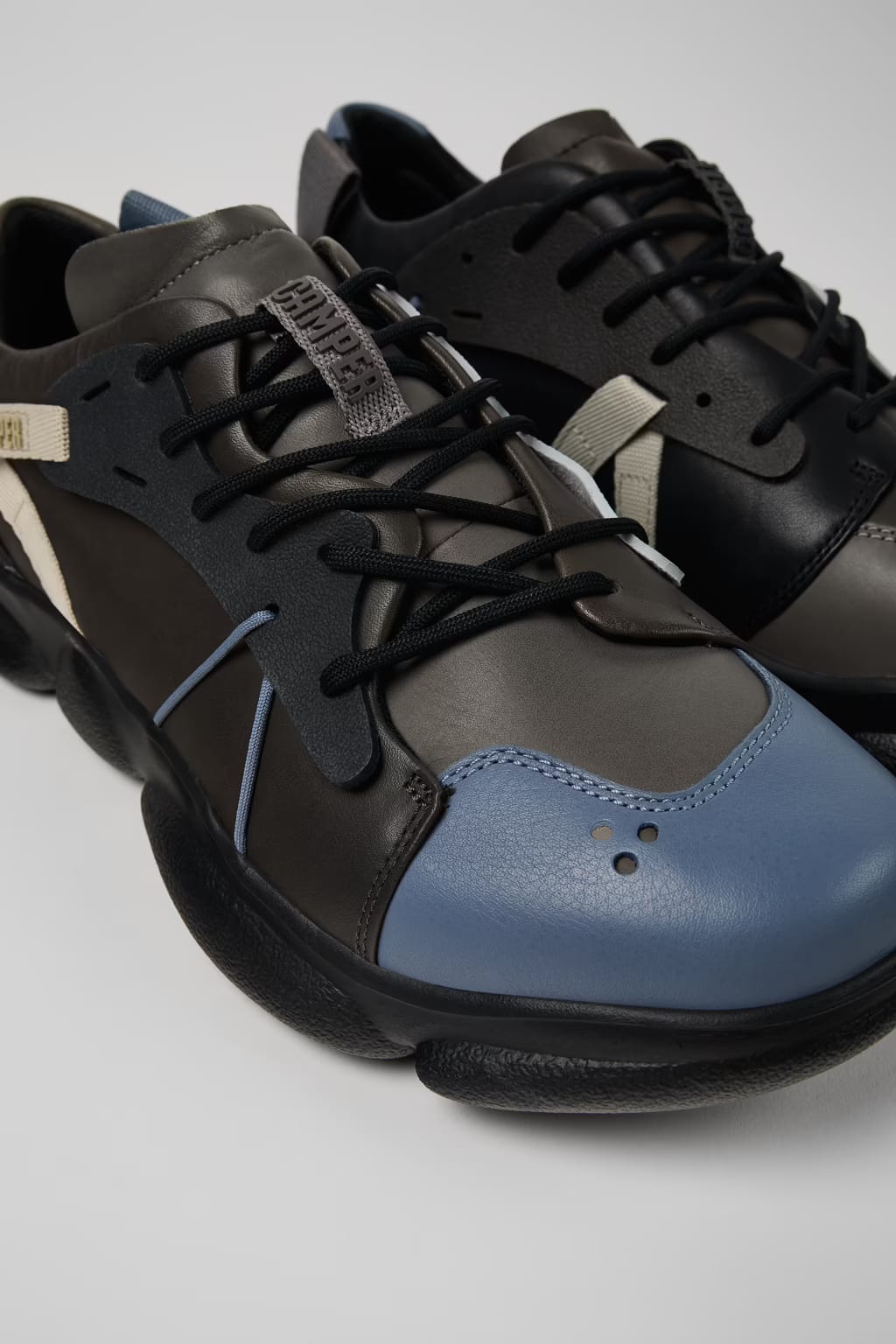 Twins Mens Sneakers (black)