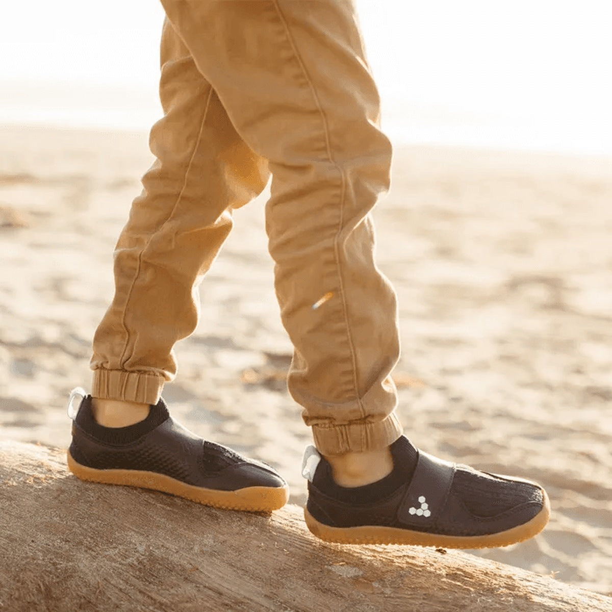 Vivobarefoot Bērnu apavi Primus Knit II (pusnakts zili) — apavi lietošanā vai modeļa informācija